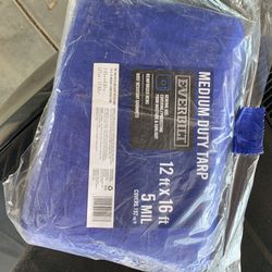 New Medium Duty Tarp EVERBILT 12 Ft X 16 Ft 5 Mil