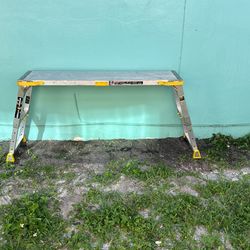 Gorilla Ladder 30 Inch Platform