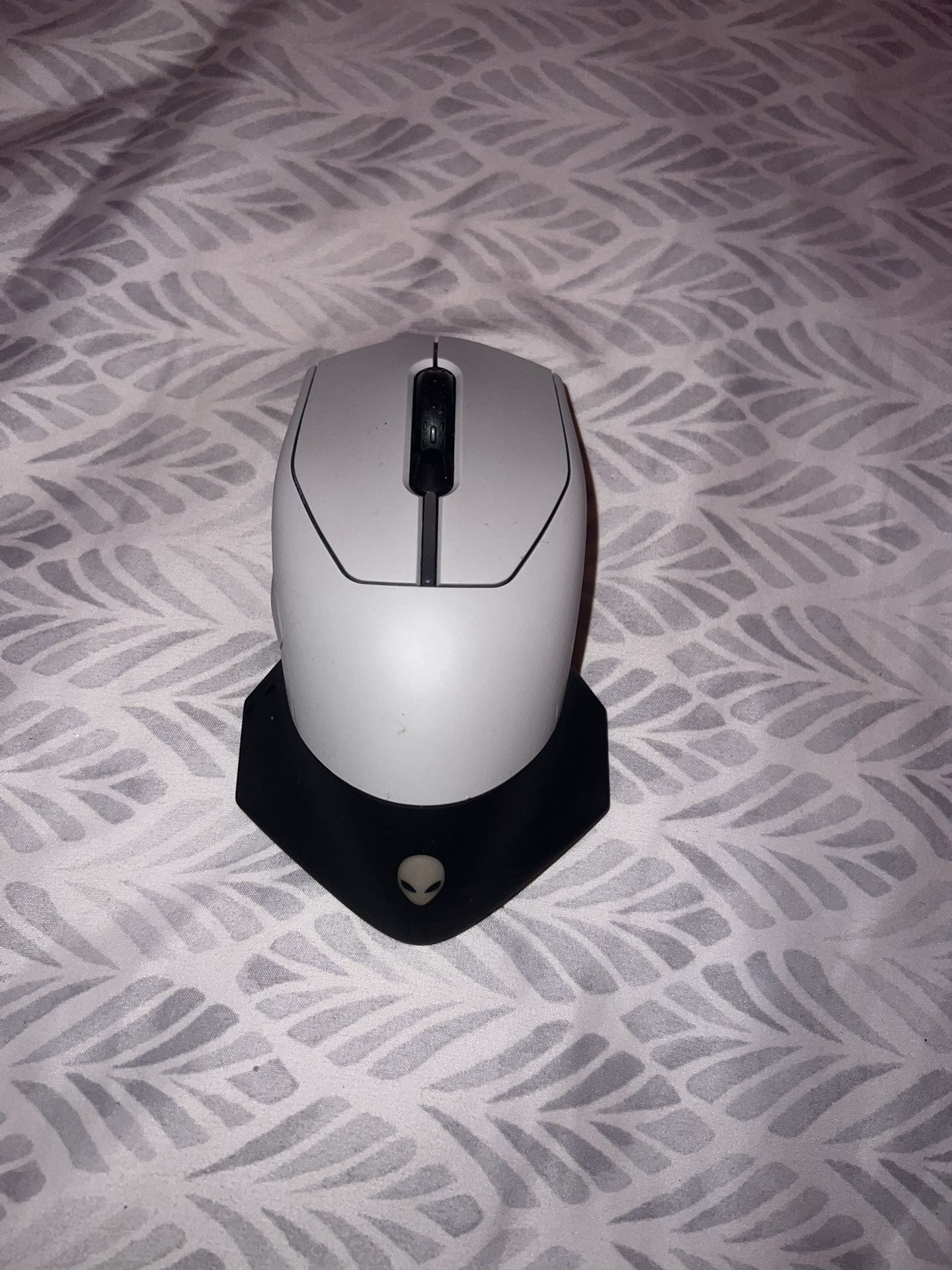Alien Ward Mouse