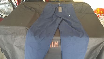 Nike pants size 2xl