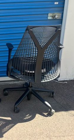 Herman Miller Sayl / Mirra 2/ Aeron’s  remastered