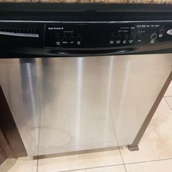 Whirlpool Dishwasher Works Perfectly