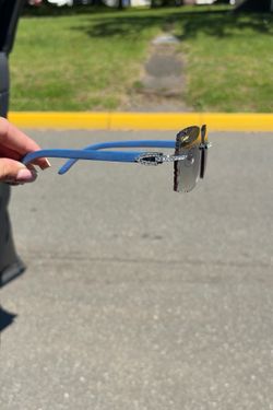 carti glasses