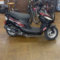 Solana Gas Scooter 