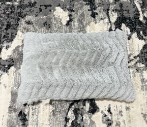 Faux Fur Throw Pillow (Gray)