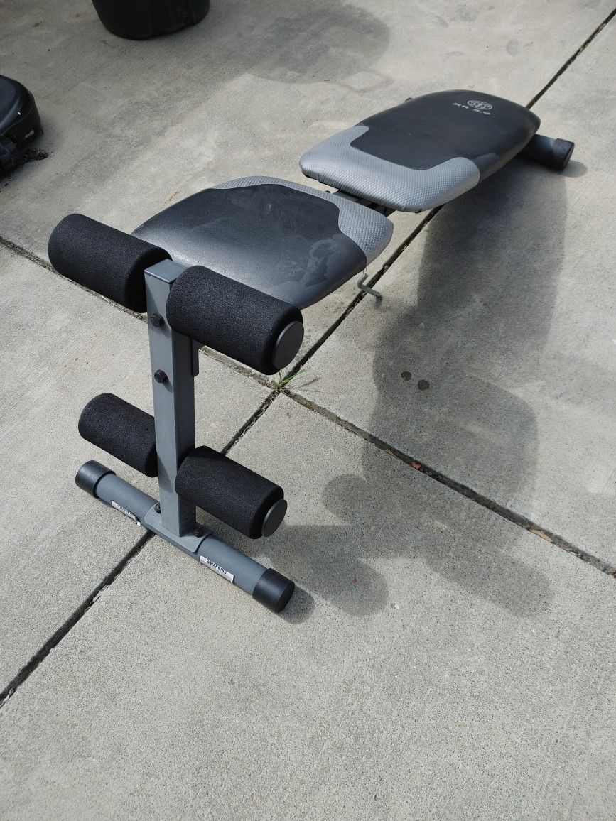 Gold's Gym bench for Sale in Vallejo, CA OfferUp
