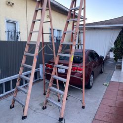 Excellent condition, 10 feet and more sizes available fiberglass ladders 🪜
