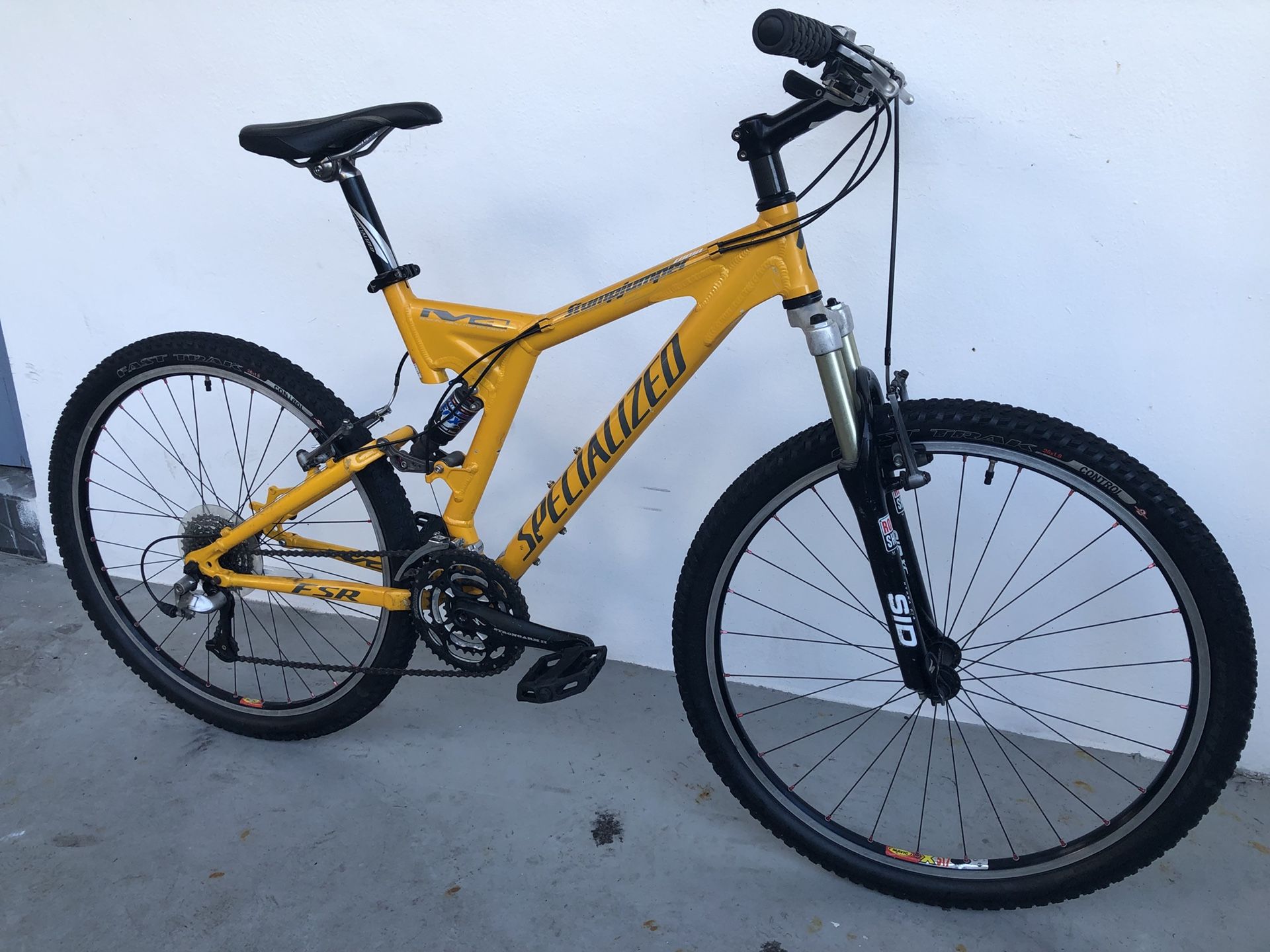 Specialized Stumpjumper Comp FSR Full Suspension Mountain Bike for