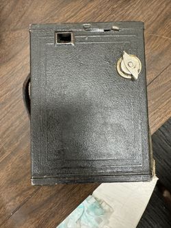 Vintage 1920s Box Camera