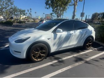2023 Tesla Model Y Long Range – Pristine Condition – Premium Upgrades