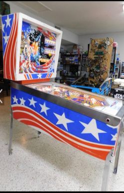 Gottlieb Pioneer 1976 pinball machine The Spirit of 76.