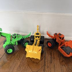 Monster Jam Dirt Squad die-cast vehicles