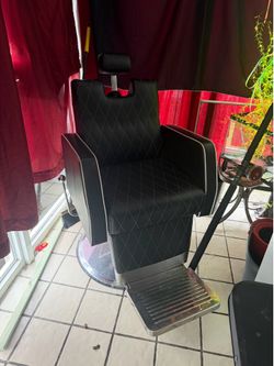 Barber chair