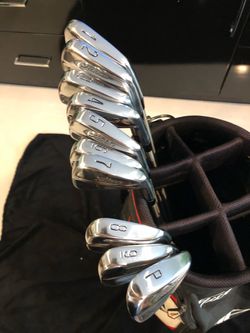 Titleist AC-108 Heel-Toe Weighted Irons 1-SW Regular Shafts Brand New Grips.  Titleist Carry-Cart Bag Great Condition.  $450for Clubs and Bag