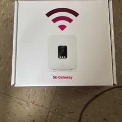 White T Mobile 5G Gateway Modem 