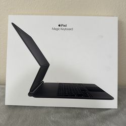 Apple Magic Keyboard IPad Pro Max