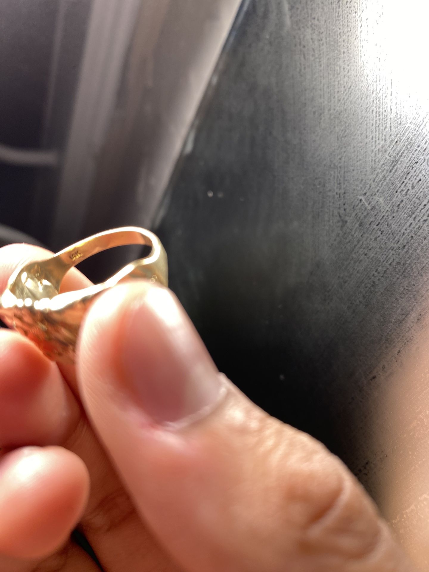 14K Sold Gold ring Size 8
