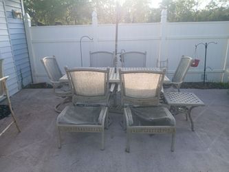 10 PIECE CAST IRON PATIO SET