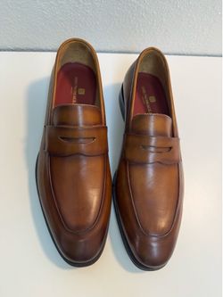 Men Shoes Size 10