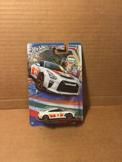 Hot Wheels 2017 Nissan GT-R (Milwaukie,OR)