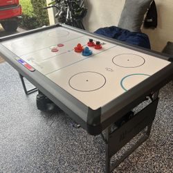 Almost New Air Hockey Table