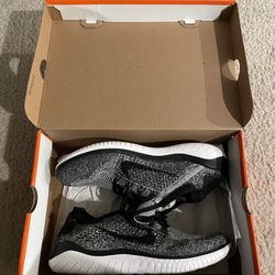 Nike Free RN Flyknit 