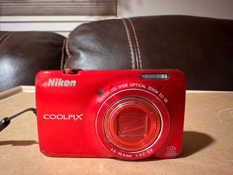 Nikon Coolpix S6300 16.0MP Compact Digital Camera Red