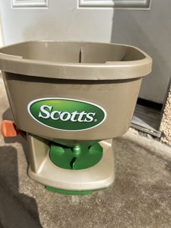 Scott Seed Spreader