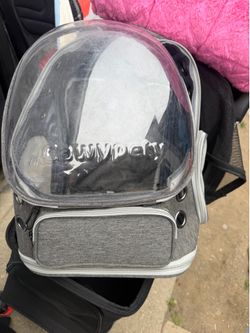 Pet backpack