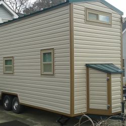 Brand New & Spacious Tiny Home on Wheels!! 45,600 