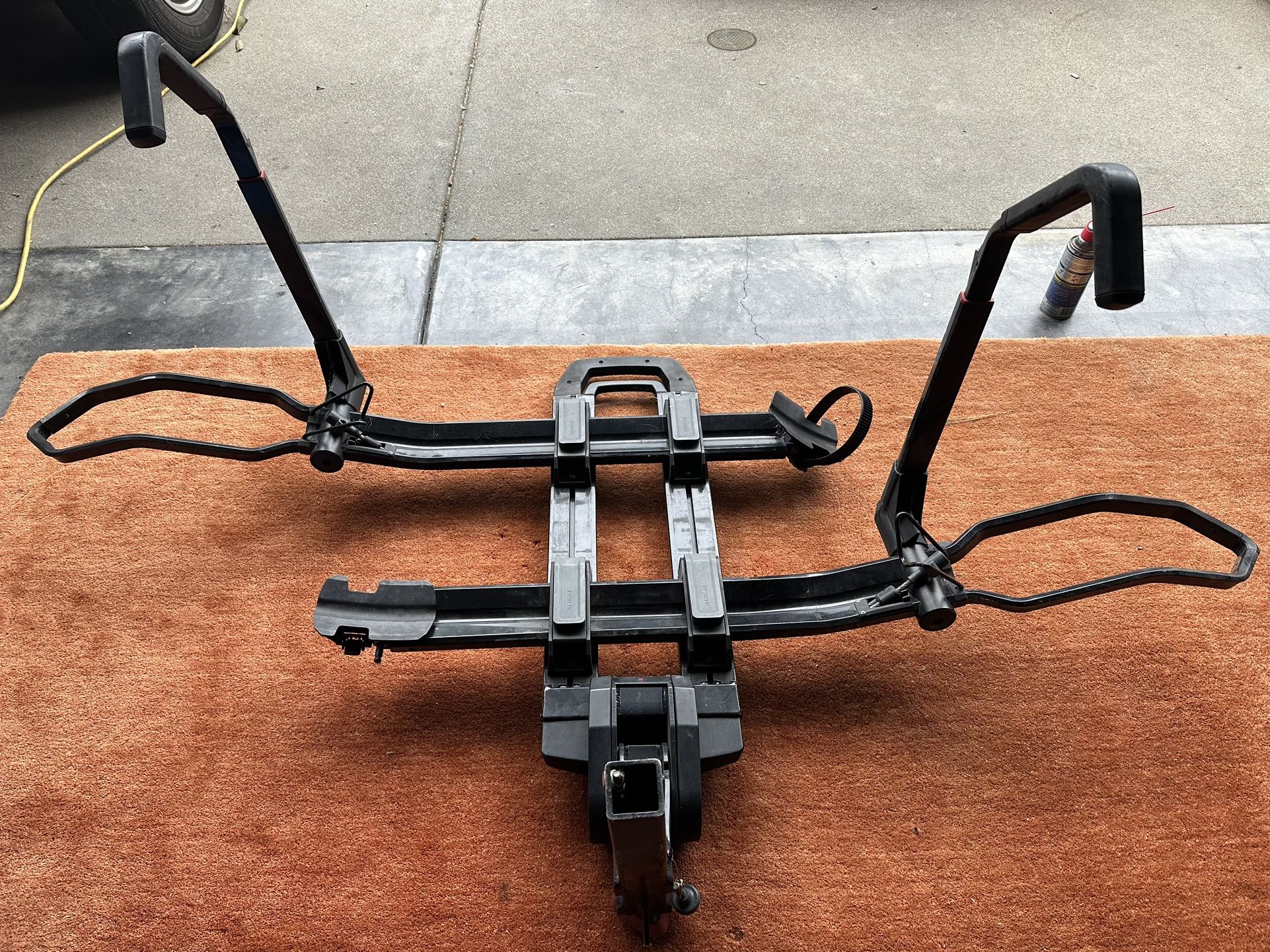 Yakima Dr. Tray, Double Rack 2” Hitch