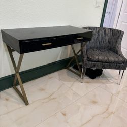 Laquer Desk