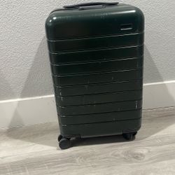 Away Carry On (green)