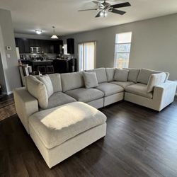 Thomasville Lowell 6-Piece Modular Sectional – Light Gray 