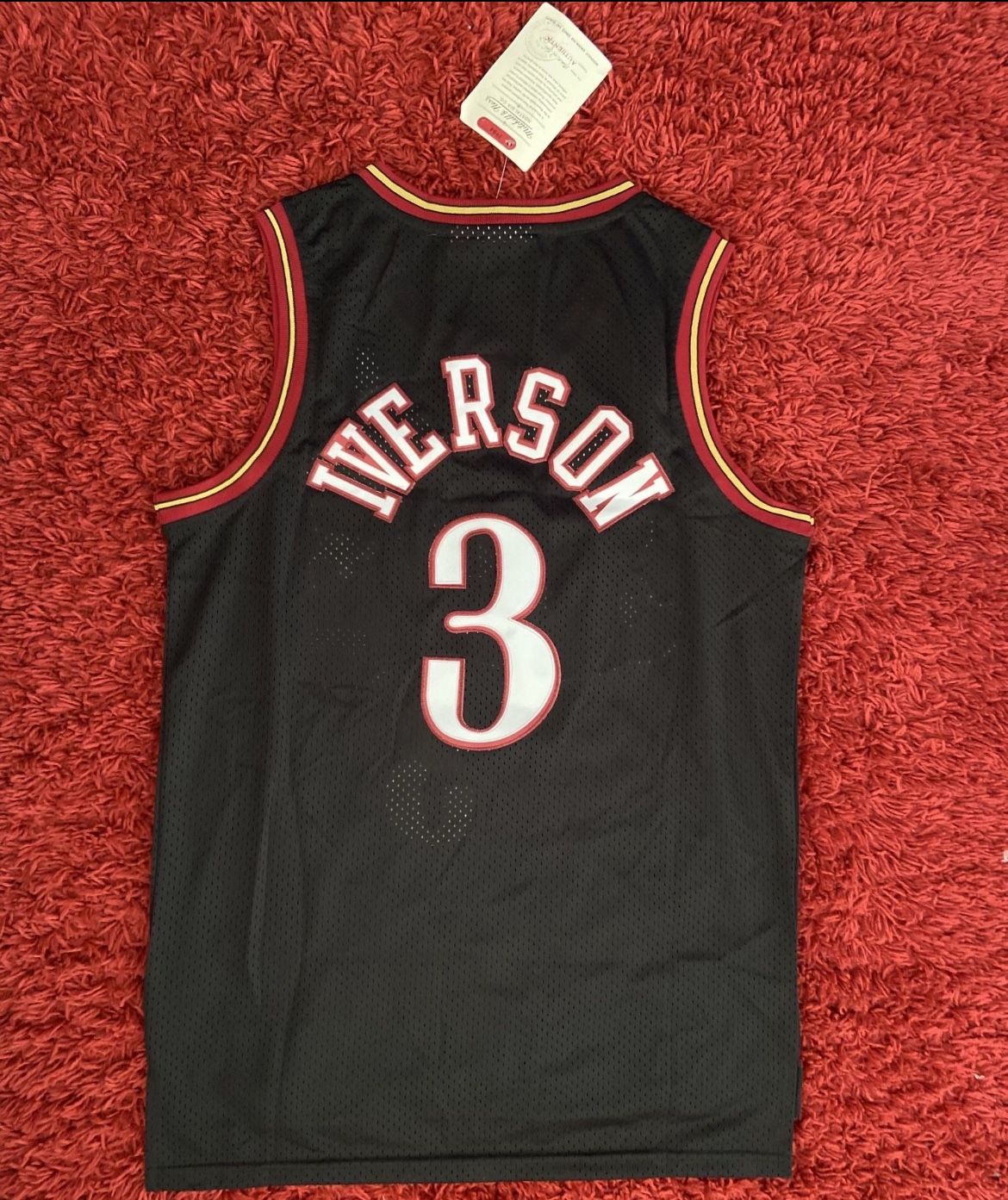 Allen Iverson Mitchell And Ness Jersey Size XL Men's clothing