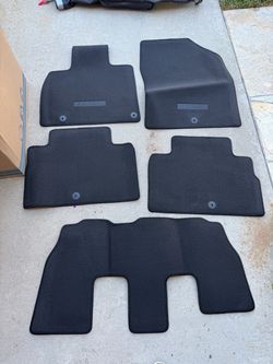2022 Kia Telluride Floormats