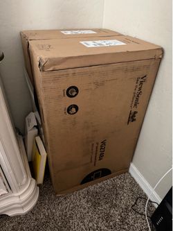 New ViewSonic VG2748a monitors