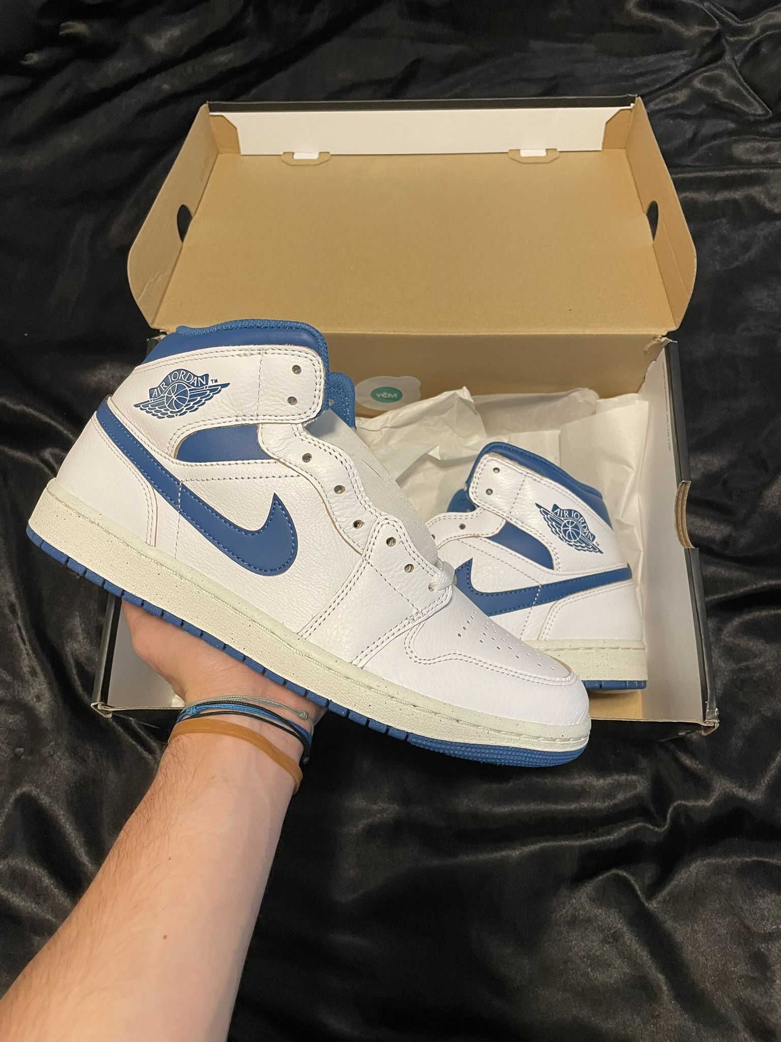 Jordan 1 Mid Industrial Blue 