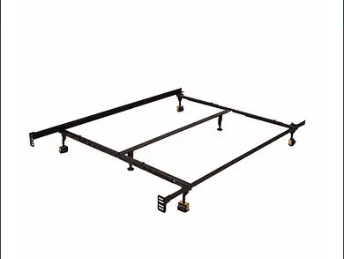 Metal Bed Frame With Wheels 