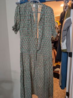 Daughters of India dress