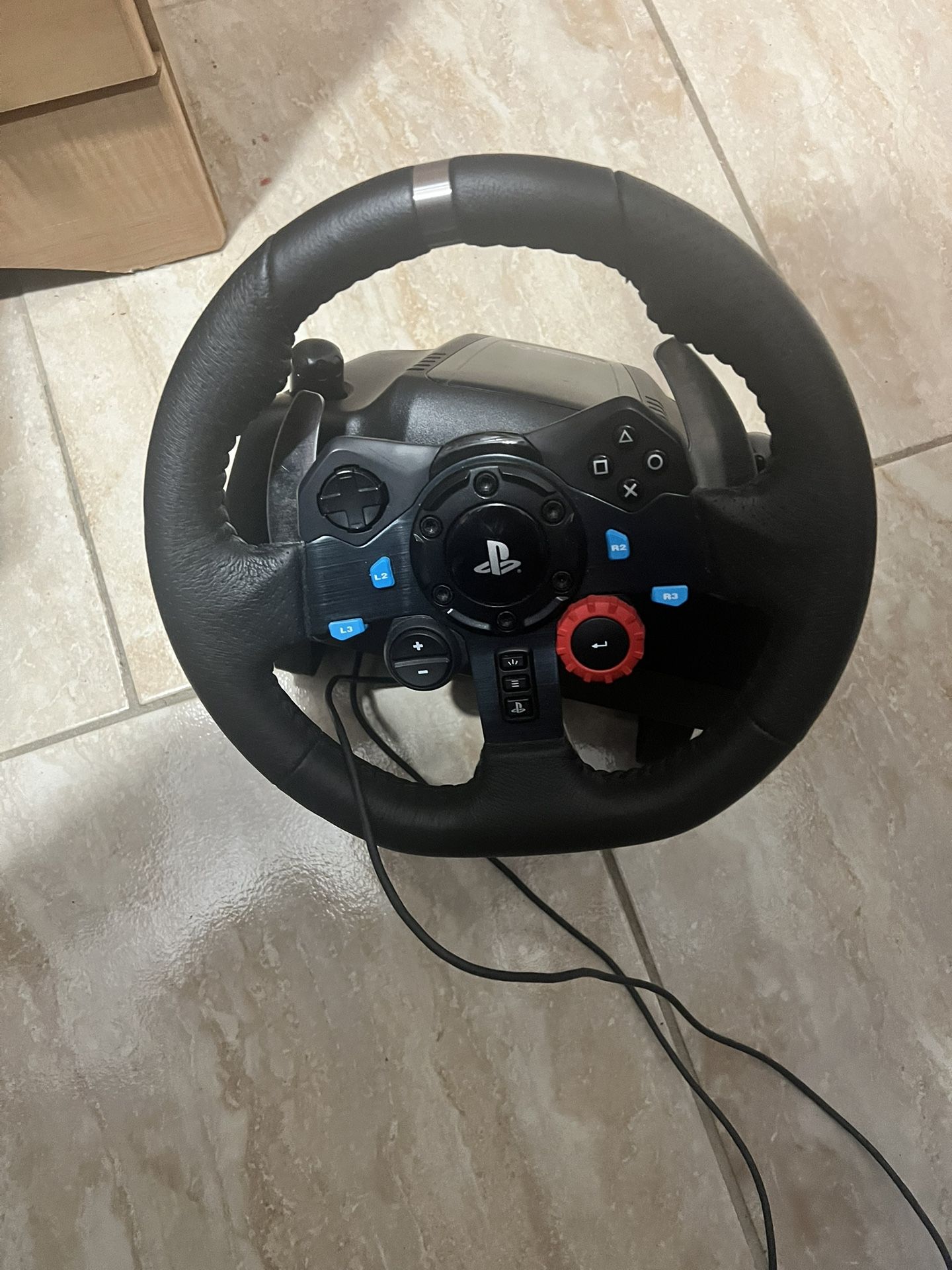 Logitech G29 Thrustmaster (NEED TO SELL FAST)