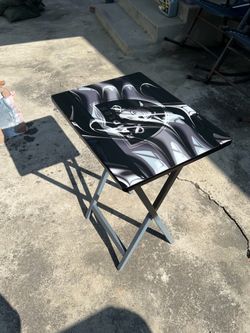 Raiders Tray Table