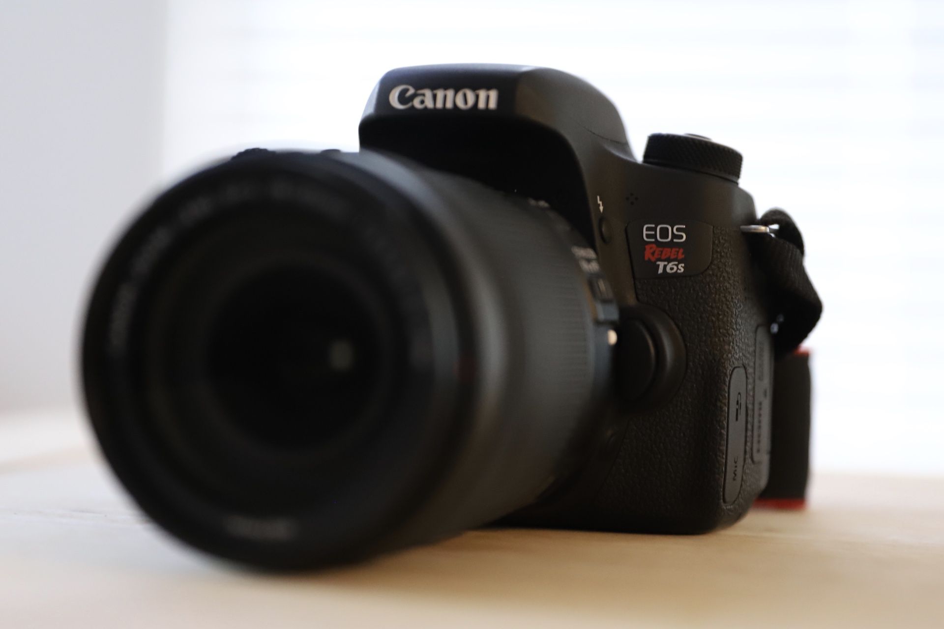 Canon EOS rebel T6s