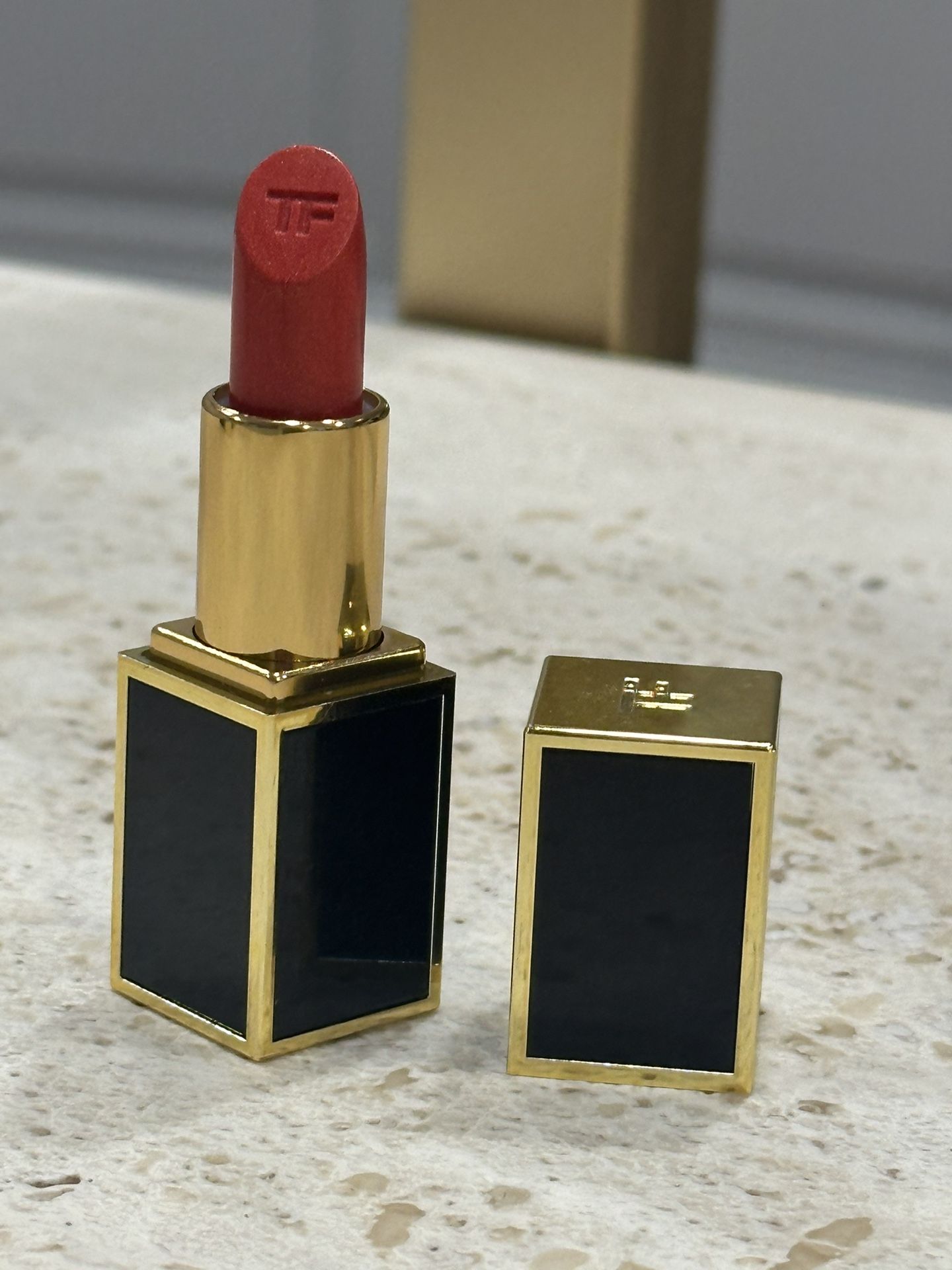 Tom Ford Lipstick 64 Hiro Small Version
