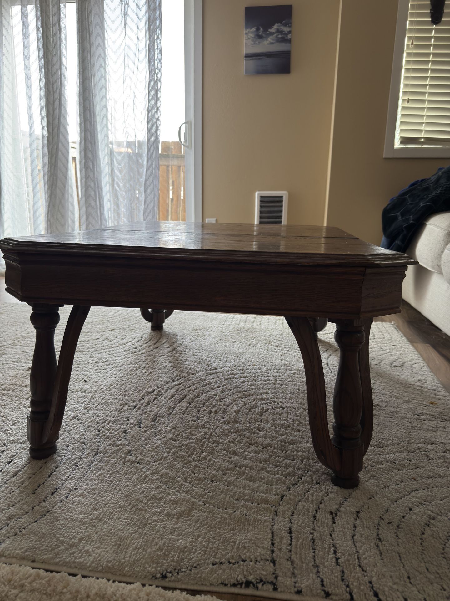 Coffee Table - Expandable