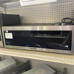 Low profile microwave over the range Samsung