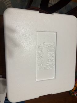 FREE - Lidded Foam Packing Box
