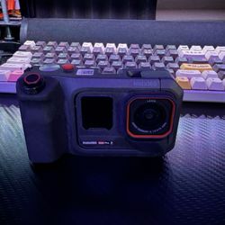 Insta360 Ace Pro 2 W/ Xplorer Grip Pro