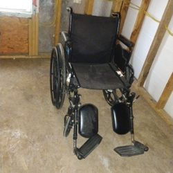Wheelchair 