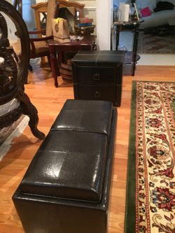 Ottoman. Seat. Storage Italian